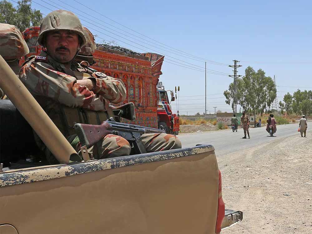 पाकिस्तान में बगावत तेज! बलूचिस्तान में इंटरनेट बंद, क्या भड़क उठेगा गृहयुद्ध?