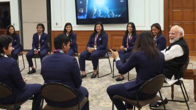 वर्ल्ड चैंपियंस से PM मोदी की अपील: घर लौटकर बेटियों को खेल के लिए प्रेरित करें