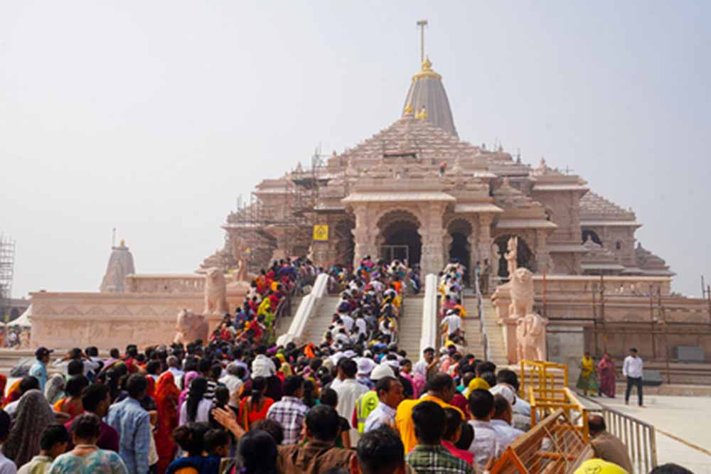 राम मंदिर ध्वजारोहण: वनवासी संतों को विशेष आमंत्रण, अयोध्या से आएंगे 3,000 साधु-संत