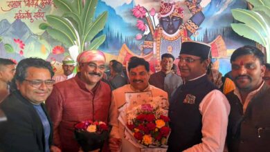 उज्जैन में मांगलिक विवाहोत्सव: मंत्री विश्वास सारंग संग शामिल होकर दी डॉ. अभिमन्यु को शुभकामनाएँ