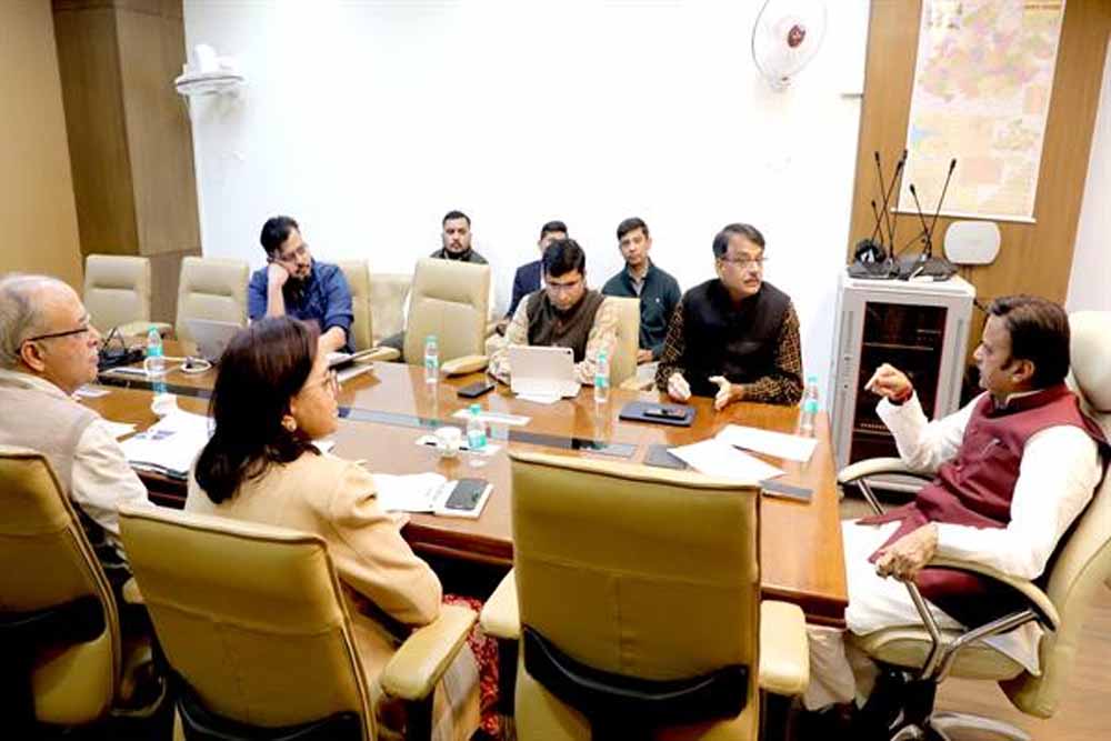 सीएम केयर योजना के शीघ्र क्रियान्वयन के लिए औपचारिकताएँ प्राथमिकता से करें पूर्ण : उप मुख्यमंत्री शुक्ल सीएम केयर योजना के शीघ्र क्रियान्वयन के लिए औपचारिकताएँ प्राथमिकता से करें पूर्ण : उप मुख्यमंत्री शुक्ल