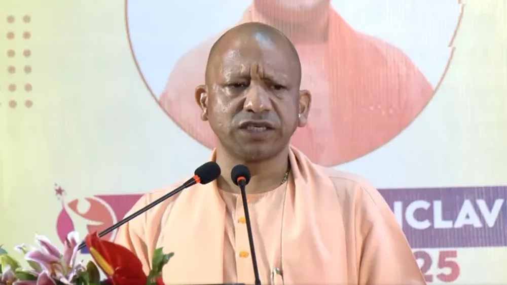 मुख्यमंत्री योगी आदित्यनाथ की फ्लैगशिप योजनाओं से मिली प्रदेश में युवा उद्यमिता को नई रफ्तार मुख्यमंत्री योगी आदित्यनाथ की फ्लैगशिप योजनाओं से मिली प्रदेश में युवा उद्यमिता को नई रफ्तार