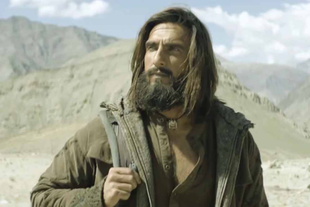 ‘धुरंधर’ रणवीर सिंह और अक्षय खन्ना की जमकर हो रही तारीफ़, दर्शकों ने कहा– कमाल कर दिया! ‘धुरंधर’ रणवीर सिंह और अक्षय खन्ना की जमकर हो रही तारीफ़, दर्शकों ने कहा– कमाल कर दिया!