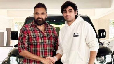 OG की सफलता पर पवन कल्याण का बड़ा दिल—डायरेक्टर को गिफ्ट की ₹3 करोड़ की लग्ज़री SUV OG की सफलता पर पवन कल्याण का बड़ा दिल—डायरेक्टर को गिफ्ट की ₹3 करोड़ की लग्ज़री SUV