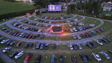 रायपुर में मेट्रो स्टाइल एंटरटेनमेंट: सेंध लेक में शुरू हुआ ड्राइव-इन मूवी कल्चर, वीकेंड पर DDLJ और Mohabbatein की स्क्रीनिंग