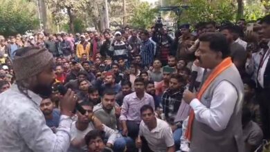 पुलिस आरक्षक भर्ती पर गृह मंत्री विजय शर्मा की अभ्यर्थियों से सीधी बातचीत, गलती मिलने पर कार्रवाई का आश्वासन