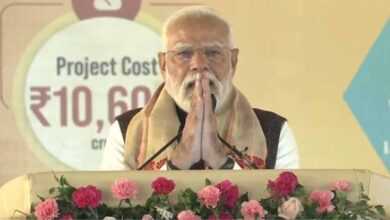 पीएम मोदी का असम दौरा: डिब्रूगढ़ में यूरिया प्लांट का उद्घाटन, बोले– कांग्रेस ने बसाए बांग्लादेशी घुसपैठिए