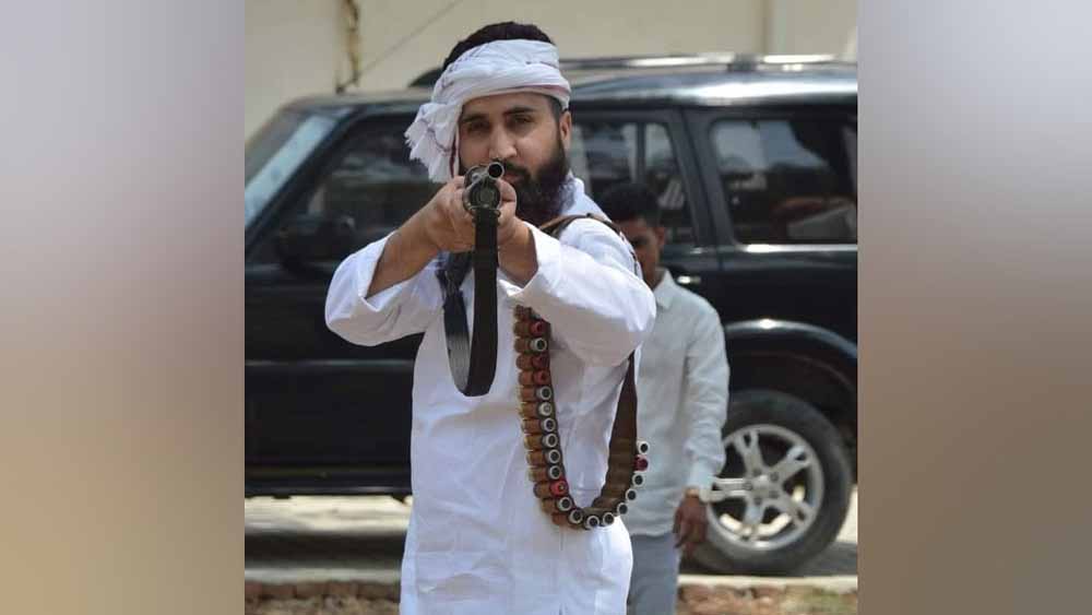 आर्मी मैन का बेटा कैसे बना अपराधी? जुर्म की राह पर चला और भाई को भी ले डूबा सिराज