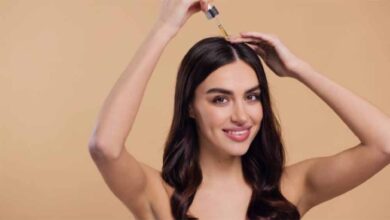 सिर्फ तेल नहीं, चंपी का सही तरीका अपनाएं, गंजेपन से बचाव के लिए जान लें ये जरूरी टिप्स