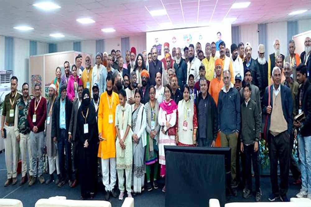 ऐलोबेरा, महुआ से बने फेसपैक, तुलसी सीरप, आंवला जूस व बेल शर्बत बने सैलानियों की पसंद