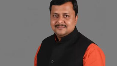 नितिन नवीन: बीजेपी की खास परंपरा के नायक, सीएम और प्रदेश अध्यक्ष से हटकर क्यों हैं अलग… नितिन नवीन: बीजेपी की खास परंपरा के नायक, सीएम और प्रदेश अध्यक्ष से हटकर क्यों हैं अलग…