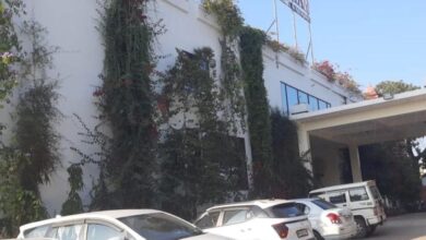 खजुराहो के गौतम रिसॉर्ट में आलू-टमाटर सब्जी खाने से 4 कर्मचारियों की मौत, होटल का खाद्य लाइसेंस निलंबित