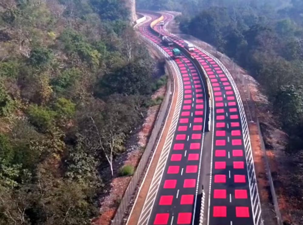 MP में NHAI का क्रांतिकारी कदम: हाइवे पर पहली बार ‘टेबल-टॉप रेड मार्किंग’ और सुरक्षा सुधार MP में NHAI का क्रांतिकारी कदम: हाइवे पर पहली बार ‘टेबल-टॉप रेड मार्किंग’ और सुरक्षा सुधार