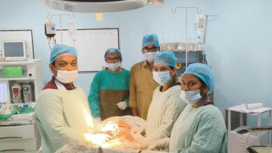 बुरहानपुर में डॉक्टरों का मिरेकल: 57 वर्षीय महिला के पेट से 8 किलो का ट्यूमर निकाला