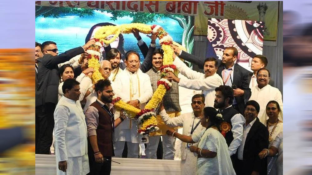 रायपुर : छत्तीसगढ़ सरकार बाबा गुरु घासीदास के बताए मार्ग पर चलकर सभी समाज के हित में कर रही है कार्य – मुख्यमंत्री विष्णु देव साय रायपुर : छत्तीसगढ़ सरकार बाबा गुरु घासीदास के बताए मार्ग पर चलकर सभी समाज के हित में कर रही है कार्य – मुख्यमंत्री विष्णु देव साय