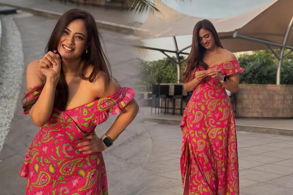 45 की उम्र में श्वेता तिवारी का ग्लैमरस लुक, टोंड फिगर देख फैंस बोले– Ufff!