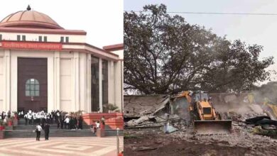 नेशनल हाईवे पर बुलडोजर का सख्त संदेश, अवैध ढाबे हुए ध्वस्त नेशनल हाईवे पर बुलडोजर का सख्त संदेश, अवैध ढाबे हुए ध्वस्त