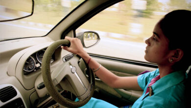 कैब बुकिंग में महिलाओं को बड़ी राहत, Ola-Uber-Rapido पर मिलेगा महिला ड्राइवर चुनने का विकल्प