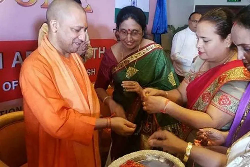 योगी आदित्यनाथ सरकार में बदला उत्तर प्रदेश का सामाजिक चेहरा, महिलाओं के जीवन में ऐतिहासिक परिवर्तन