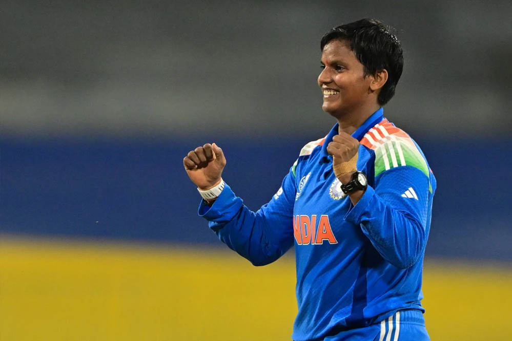 दीप्ति शर्मा ने बनाया इतिहास, बुमराह-अर्शदीप के निशाने पर भी किया कमाल