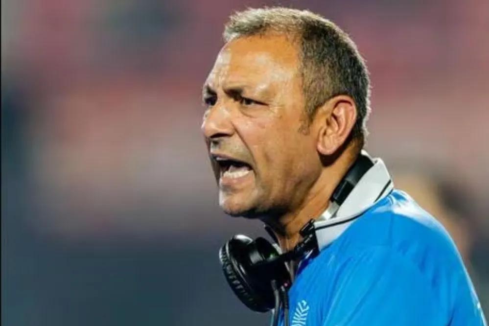 टीम इंडिया के कोच हरेंद्र सिंह ने अचानक दिया इस्तीफा, निजी कारण बताए