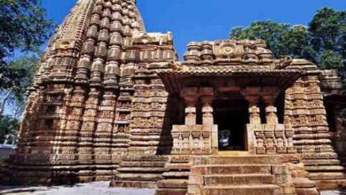 146 करोड़ रू. की लागत से काशी की तर्ज पर बनेगा भव्य भोरमदेव कॉरिडोर 146 करोड़ रू. की लागत से काशी की तर्ज पर बनेगा भव्य भोरमदेव कॉरिडोर