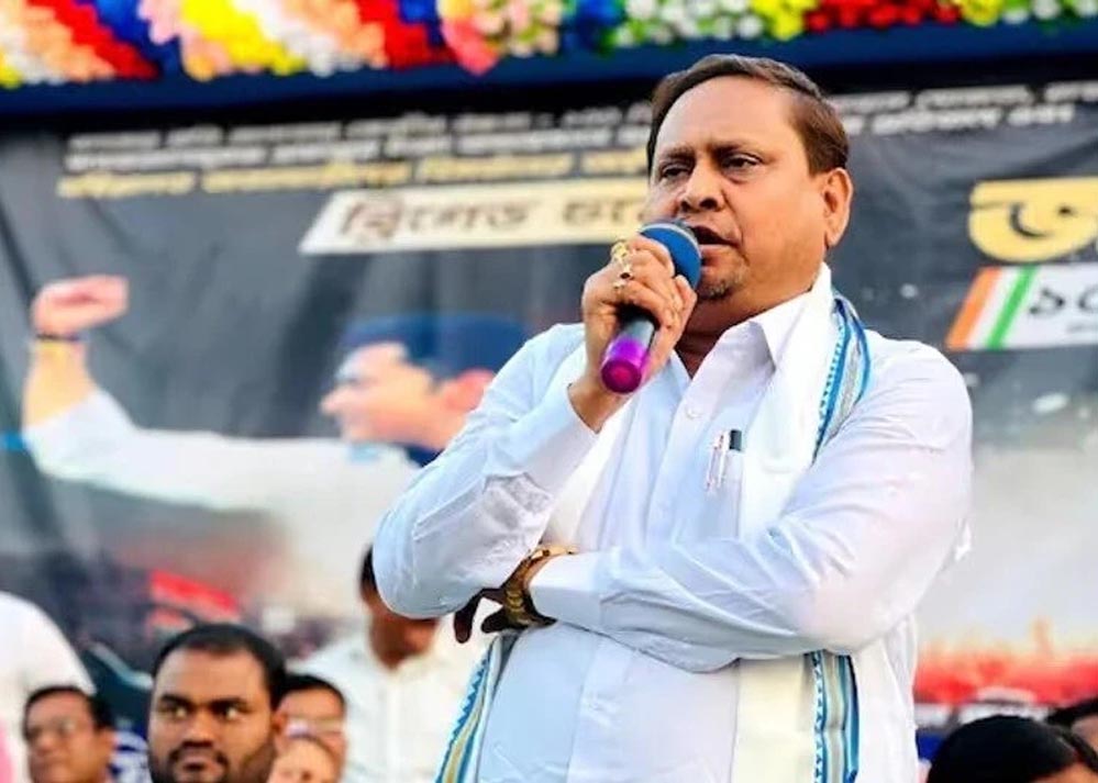 TMC विधायक हुमायूं कबीर का विवादित बयान, बाबरी जैसी मस्जिद की नींव रखने की बात कही