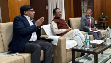 रायपुर : मुख्यमंत्री  विष्णु देव साय ने मध्यप्रदेश में नई सिंचाई तकनीक ‘प्रेशर इरिगेशन नेटवर्क’ की प्रस्तुति का किया अवलोकन