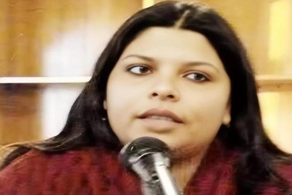 यूपी की तेज तर्रार IAS अफसर अनामिका सिंह ने लिया VRS, नीति आयोग में रह चुकी हैं जिम्मेदारी