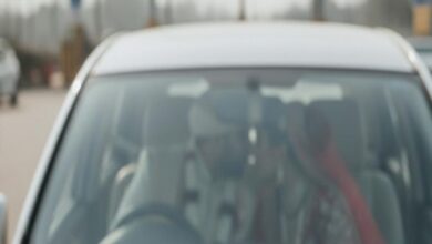 टोल प्लाजा पर दूल्हे ने दुल्हन को किया किस, CCTV वीडियो के जरिए मैनेजर ने शुरू की ब्लैकमेलिंग