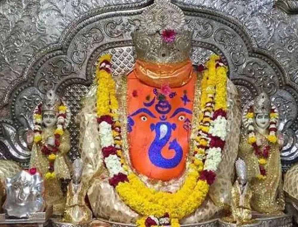 नए साल का स्वागत इंदौर के प्रमुख मंदिरों में, खजराना और रणजीत हनुमान में विशेष आयोजन