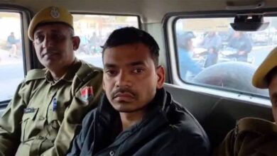 अलवर में हाई-टेक नकल का खुलासा: बिना माउस छुए सॉल्व हो रहा था पेपर, 7 लाख का सौदा पड़ा भारी