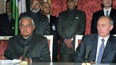 25 साल की दोस्ती का असर! भारत दौरे से पहले पुतिन–मोदी की पुरानी तस्वीर ने मचाई हलचल