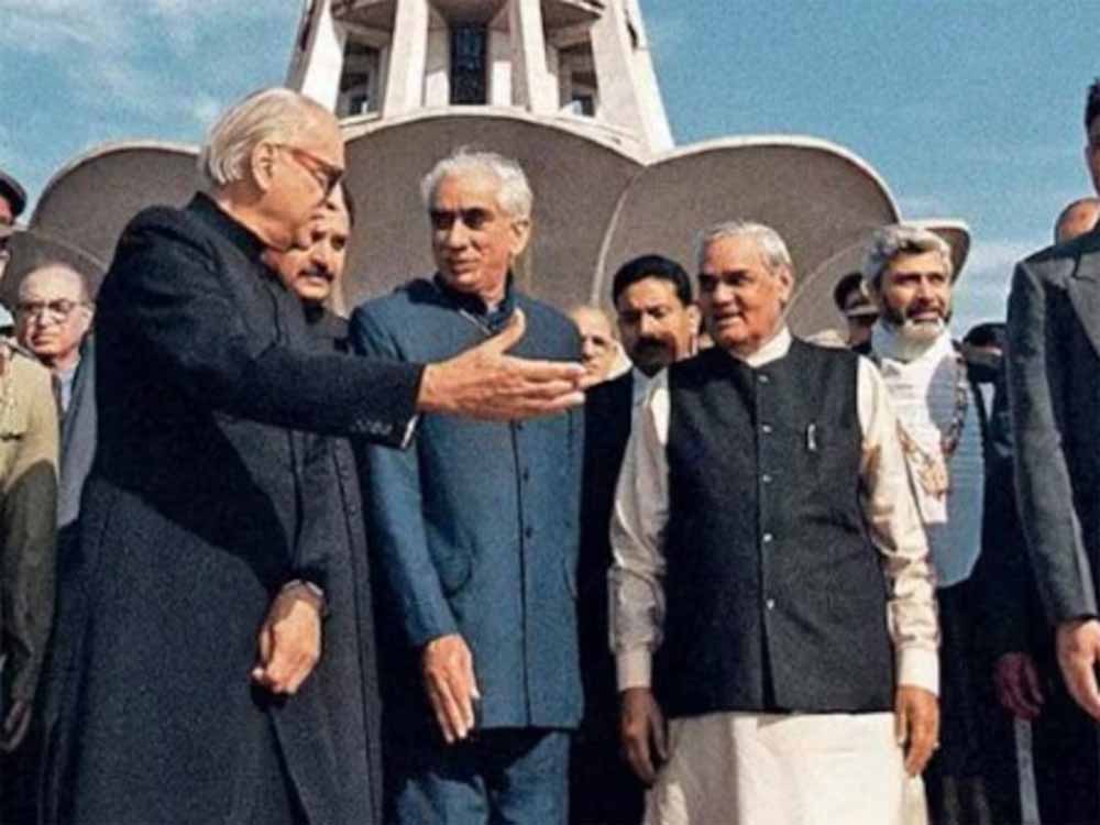 जयंती विशेष: मीनार-ए-पाकिस्तान से शांति का संदेश, जब अटल बिहारी वाजपेयी ने पाक आवाम से दिल से बात की