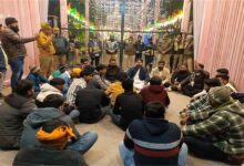 क्रिसमस के दिन चर्च के बाहर बजरंग दल का हनुमान चालीसा पाठ, ‘जय श्रीराम’ और ‘हर हर महादेव’ के नारे