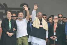 दिल्ली में राहुल गांधी का सख्त संदेश: मंच से चुनाव अधिकारियों को चेतावनी, कहा– कानून बदलेगा, होगी कार्रवाई