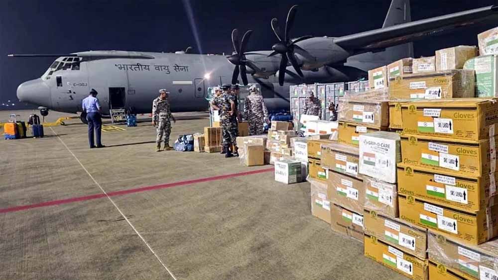 श्रीलंका में तबाही के बाद भारत का बड़ा मानवीय कदम, 58 टन राहत सामग्री और फील्ड अस्पताल भेजा श्रीलंका में तबाही के बाद भारत का बड़ा मानवीय कदम, 58 टन राहत सामग्री और फील्ड अस्पताल भेजा