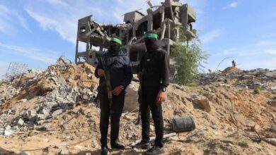 हमास का बड़ा फैसला: हथियार छोड़ने को तैयार, अब इज़रायल की शर्तों पर टिकी निगाहें