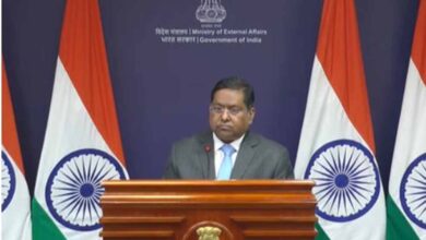 बांग्लादेश में अल्पसंख्यकों पर बढ़ती हिंसा पर भारत की कड़ी चिंता, कहा– हालात बेहद गंभीर