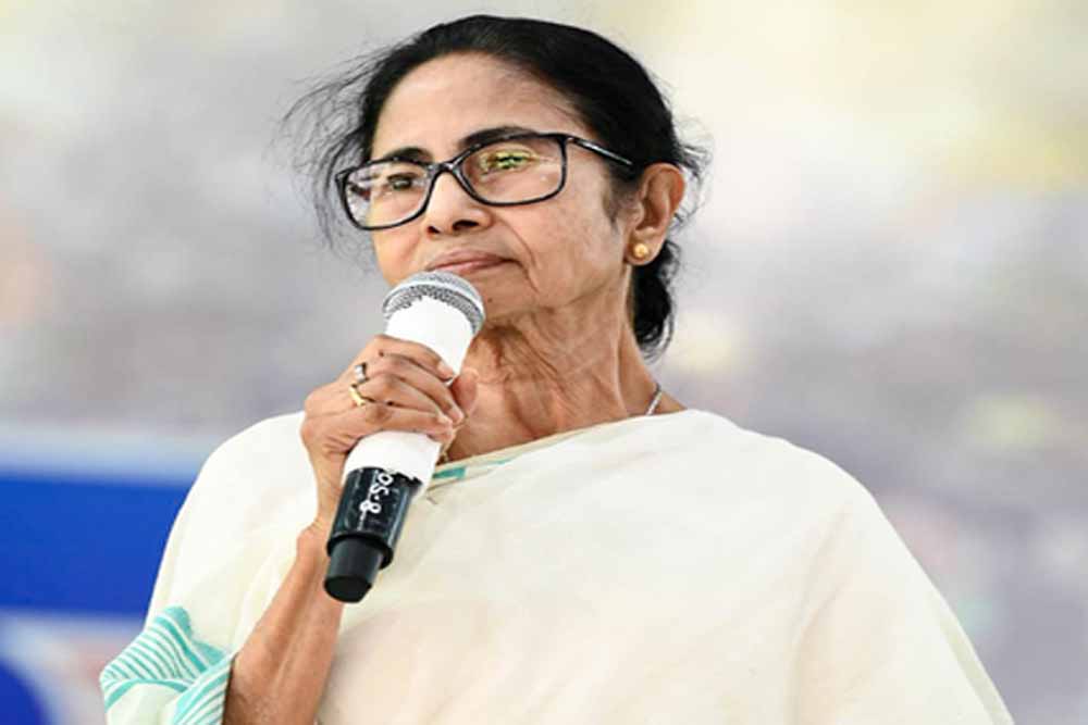 भाजपा शासित राज्यों में बंगाली मजदूरों पर अत्याचार का आरोप, पीड़ित परिवारों के साथ खड़ी हैं ममता बनर्जी