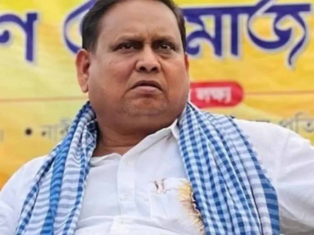 बाबरी जैसी मस्जिद बयान पर बवाल: TMC ने विधायक पर कड़ी कार्रवाई की, ममता बनर्जी ने जताई कड़ी नाराज़गी? बाबरी जैसी मस्जिद बयान पर बवाल: TMC ने विधायक पर कड़ी कार्रवाई की, ममता बनर्जी ने जताई कड़ी नाराज़गी?