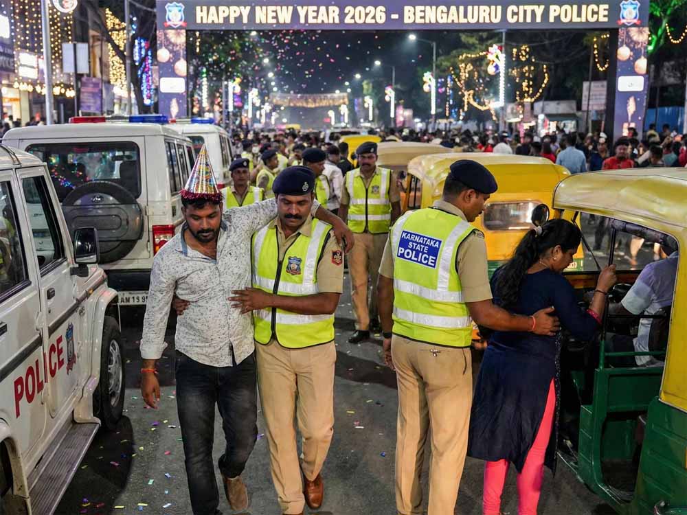 नए साल पर खास पहल: नशे में धुत लोगों को पुलिस पहुंचाएगी सुरक्षित घर तक