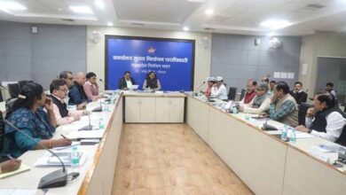 मुख्य निर्वाचन पदाधिकारी मप्र ने मान्यता प्राप्त राष्ट्रीय राजनीतिक दलों के प्रतिनिधियों के साथ की बैठक