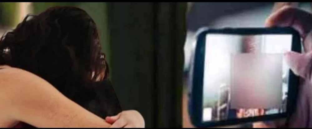 दहेज का दबाव और निजी वीडियो की शर्मनाक करतूत—पति पर FIR दर्ज