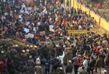 ये देश राम-कृष्ण का है, हिंदू हत्या बंद करो के नारे; दिल्ली में बांग्लादेश हाई कमीशन के बाहर जोरदार प्रदर्शन