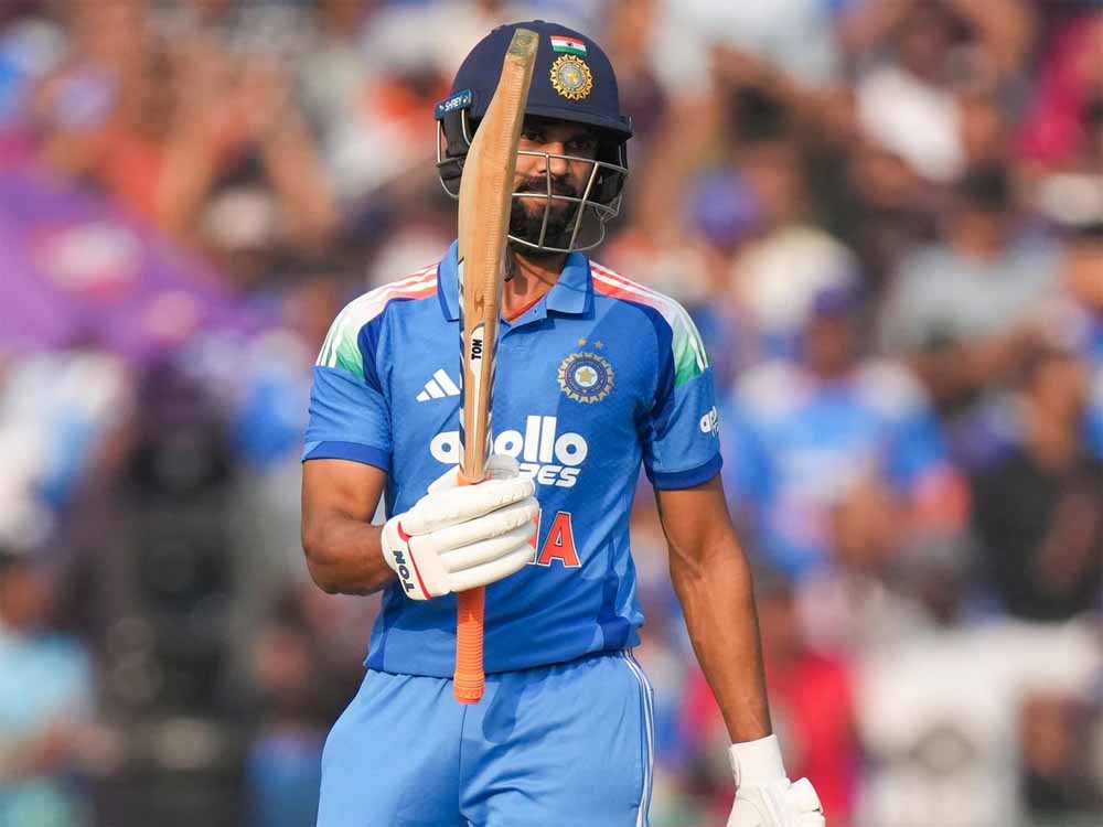 ऋतुराज गायकवाड़ का धमाका: पहला वनडे शतक, कोहली संग रचा यादगार रिकॉर्ड