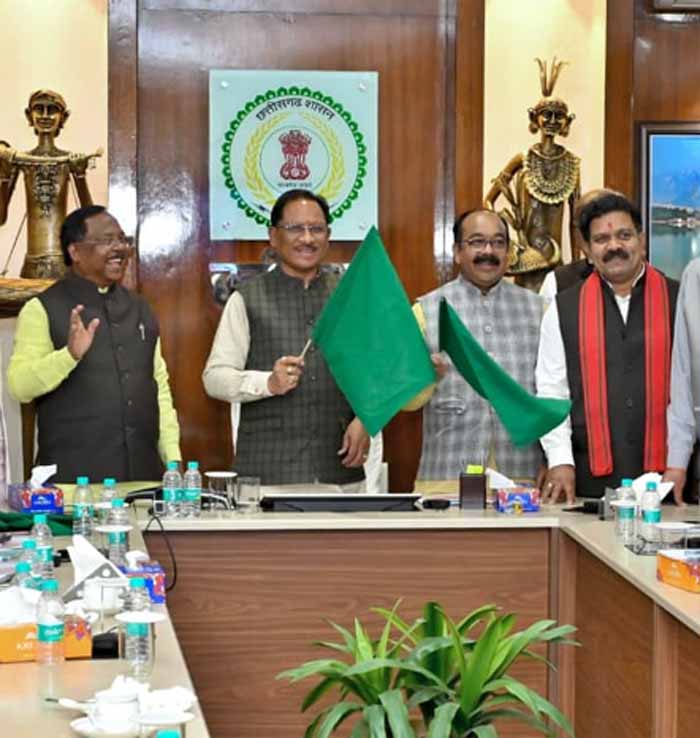 मुख्यमंत्री ग्रामीण बस योजना का दूसरा चरण शुरू, 180 नए गांव जुड़े बस सुविधा से