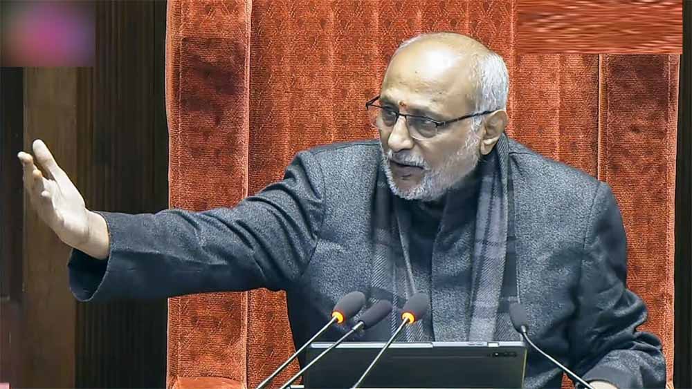 राज्यसभा में केंद्रीय मंत्री नदारद, 10 मिनट रुकी कार्यवाही