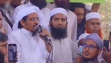 बांग्लादेश किसके कंट्रोल में? आतंकी हारून इजहार का दावा—मंदिरों और हिंदुओं की करेंगे ‘रक्षा’, याचिका खारिज