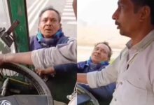 रीवा में RTO की दबंगई कैमरे में कैद! अवैध वसूली का विरोध करने पर ट्रक चालक ने कर्मी को खिड़की पर लटकाकर कई KM तक दौड़ाया